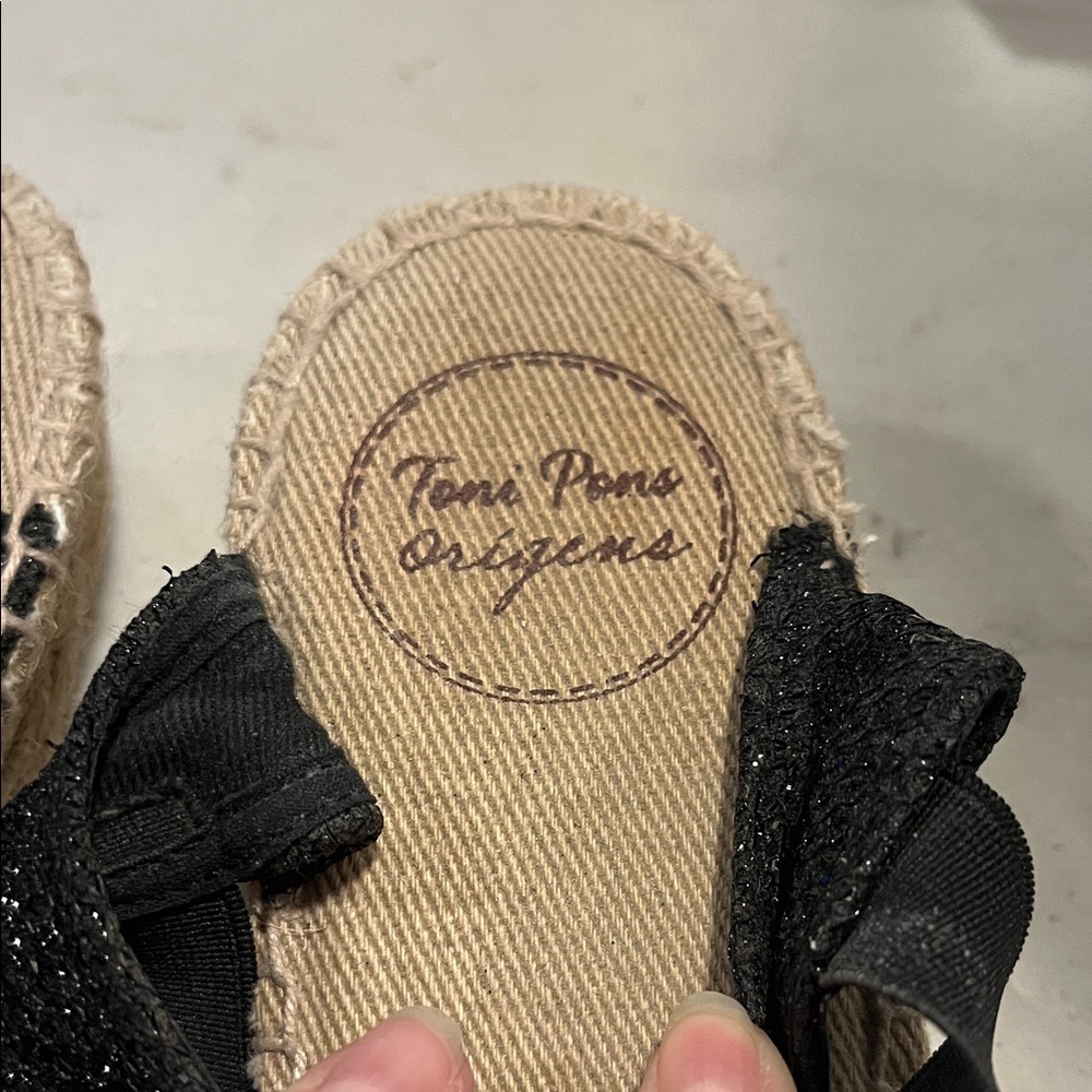 Toni Pons Black Espadrille Sandals - Picture 2 of 5